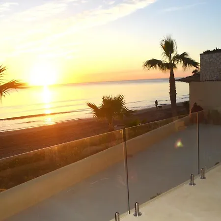 Maravilloso Amanecer Cabo A Pie De Playa Y Mar En Roquetes