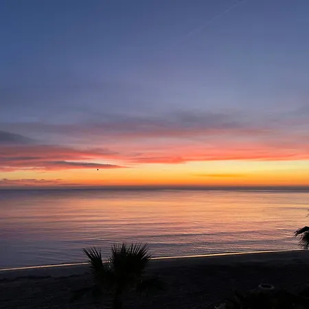 Apartament Maravilloso Amanecer Cabo A Pie De Playa Y Mar En Roquetes